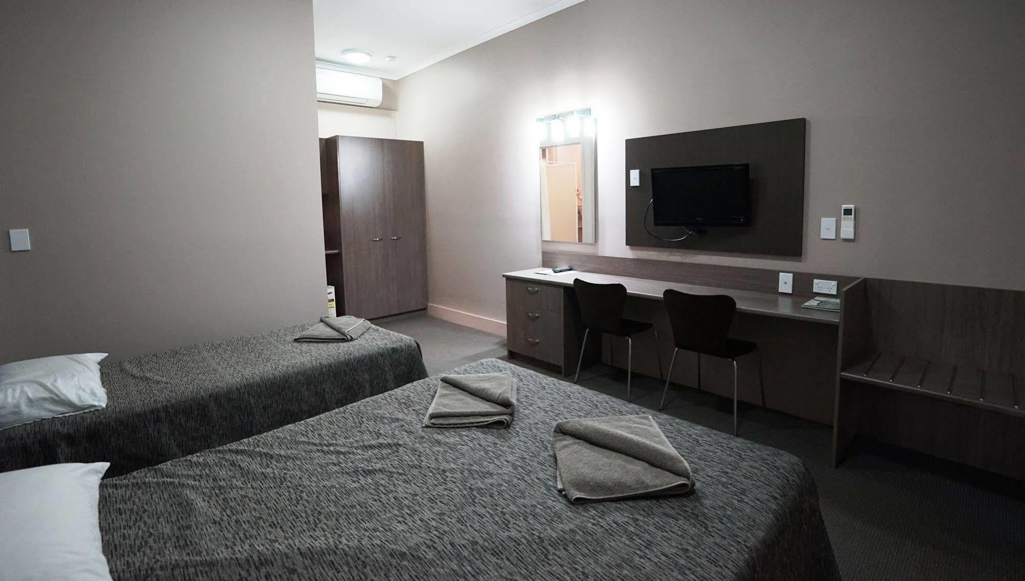Bluestone Motor Inn 테넌트 크릭 외부 사진